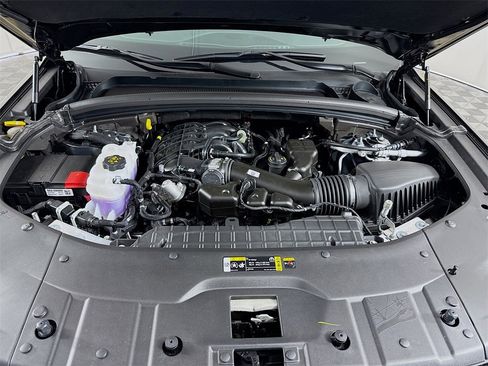 New 2025 Jeep Grand Cherokee Limited w/ Luxury Tech Group II image 33