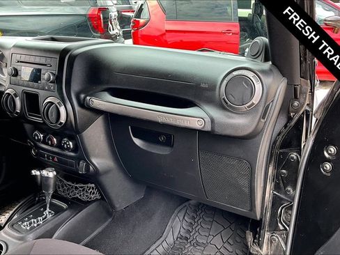 Used 2014 Jeep Wrangler Sport AWD/4WD image 22