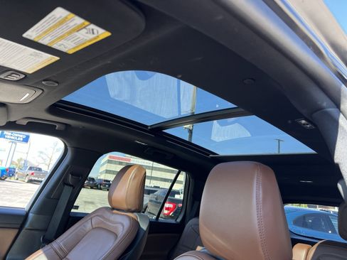 Used 2023 Lincoln Aviator Grand Touring w/ Equipment Group 301A image 23