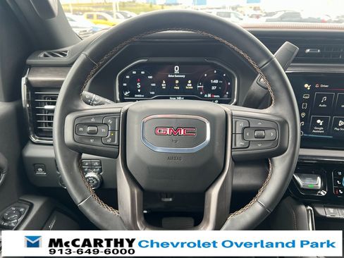 Used 2024 GMC Sierra 2500 AT4 w/ AT4 Premium Plus Package image 12