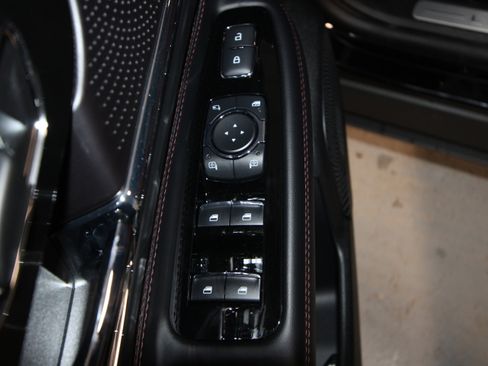 New 2026 Lincoln Corsair Grand Touring image 5