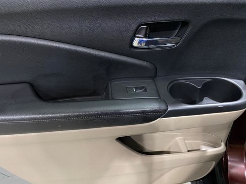 Used 2021 Honda Pilot Touring image 19