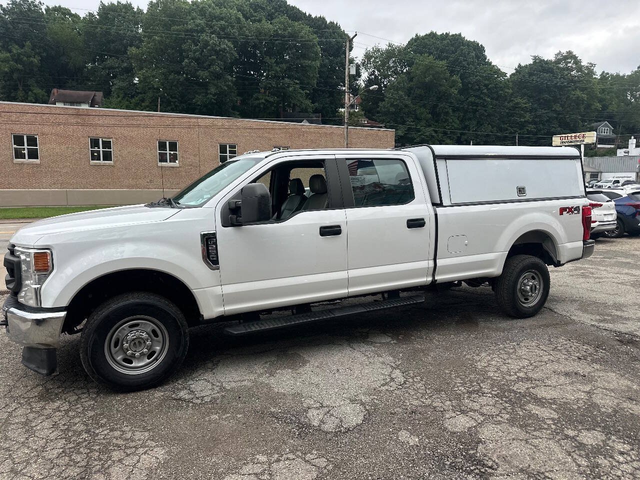 Used 2021 Ford F250 XL w/ Power Equipment Group AWD/4WD image 3