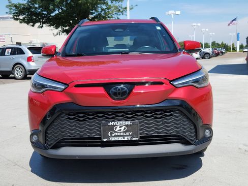 Used 2023 Toyota Corolla Cross AWD Hybrid w/ Convenience Package image 8