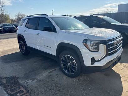 Used 2025 GMC Terrain Elevation w/ Elevation Premium Package