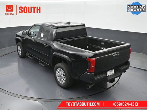 Used 2025 Toyota Tacoma SR w/ SR Upgrade Package image 52