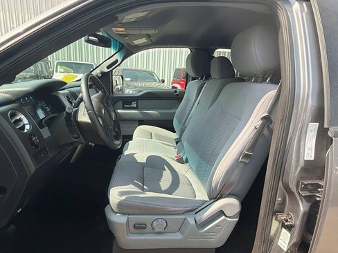 Used 2014 Ford F150 XLT w/ Equipment Group 302A Luxury AWD/4WD image 9
