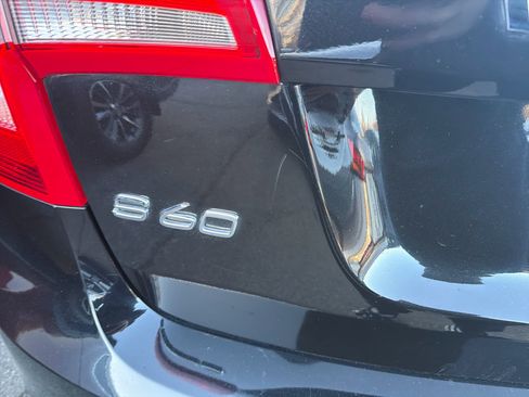 Used 2018 Volvo S60 T5 Dynamic w/ Protection Package image 9