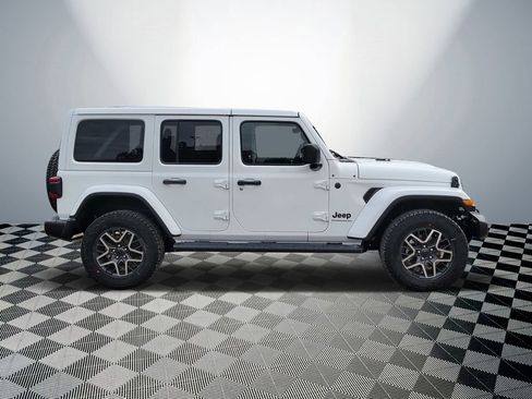 New 2025 Jeep Wrangler Unlimited Sahara w/ Safety Group AWD/4WD image 4