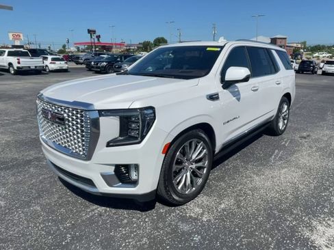 Used 2021 GMC Yukon Denali w/ Denali Ultimate Package AWD/4WD image 5
