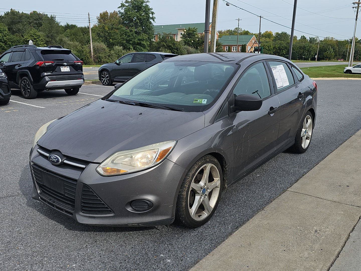 Used 2014 Ford Focus S FWD image 3
