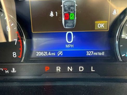 Used 2023 Ford Explorer XLT w/ Equipment Group 202A AWD/4WD image 13