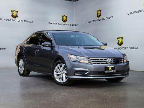 Used 2018 Volkswagen Passat 2.0T SE image 4
