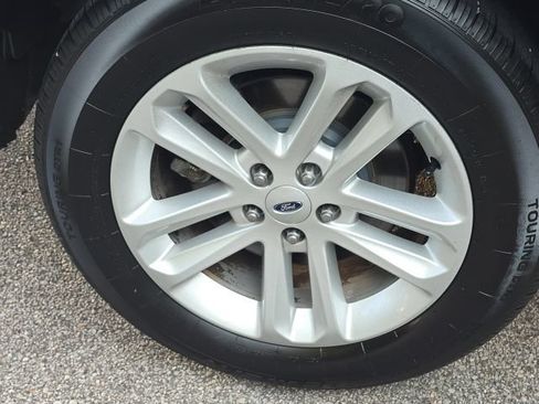 Used 2017 Ford Explorer FWD image 11