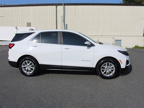 Used 2022 Chevrolet Equinox LT FWD image 8