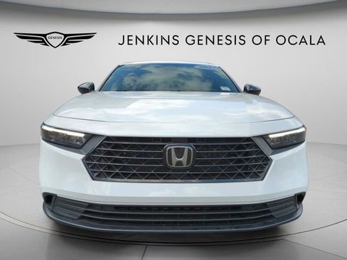 Used 2023 Honda Accord Sport image 2