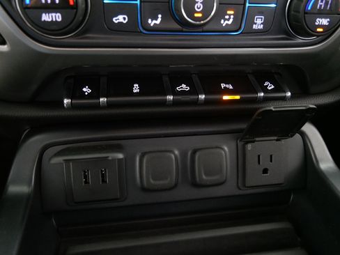 Used 2017 Chevrolet Silverado 1500 LT w/ All Star Edition image 30