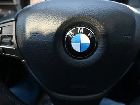 Used 2015 BMW 528i Sedan image 32