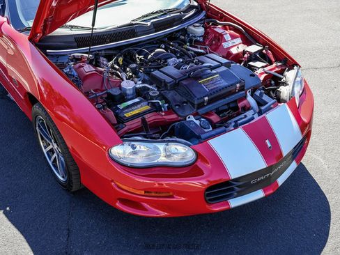 Used 2002 Chevrolet Camaro Z28 w/ SS Performance/Appearance Pkg RWD image 25