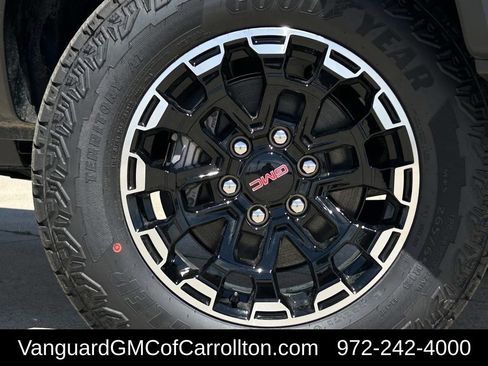 New 2026 GMC Canyon AT4 AWD/4WD image 9