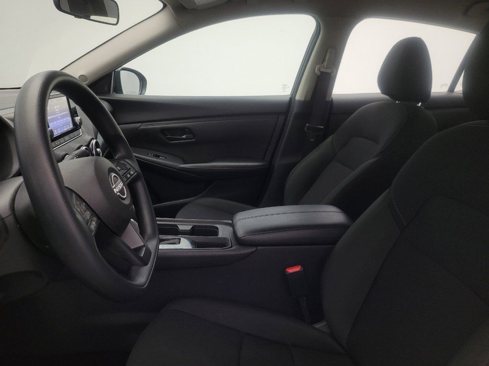 Used 2025 Nissan Sentra S FWD image 17
