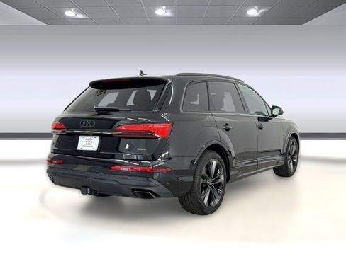 Used 2025 Audi Q7 3.0T Premium Plus w/ Premium Plus Package AWD/4WD image 9