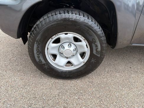 Used 2015 Toyota Tacoma 4x4 Double Cab w/ SR5 Package image 27