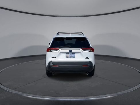 Certified 2024 Toyota RAV4 LE AWD/4WD image 7
