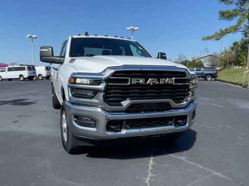Used 2025 RAM 2500 Big Horn image 3