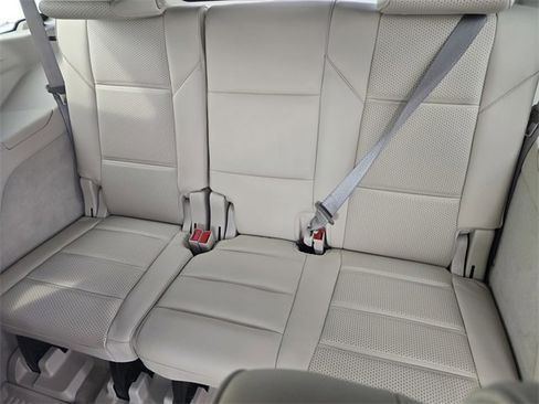 Used 2023 Cadillac Escalade Sport Platinum image 11