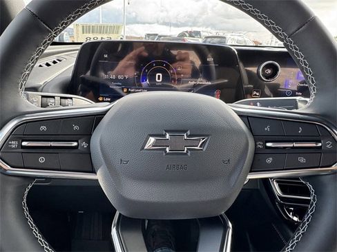 New 2026 Chevrolet Traverse LT w/ Midnight/Sport Edition image 17