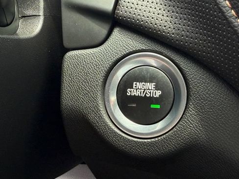 Used 2024 Chevrolet Equinox Premier FWD image 26