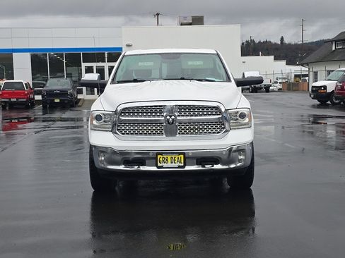 Used 2017 RAM 1500 Laramie w/ Convenience Group image 3