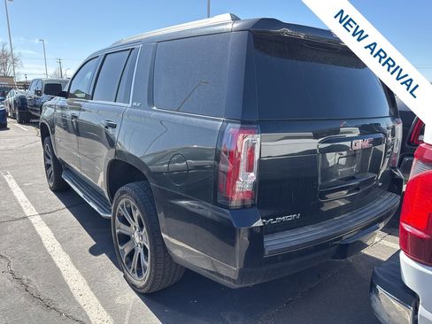Used 2016 GMC Yukon SLE w/ Convenience Package image 3