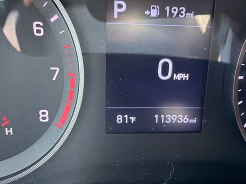Used 2020 Hyundai Tucson Sport w/ Cargo Package FWD image 11