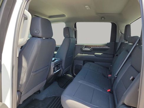 Used 2024 GMC Sierra 1500 Elevation image 5