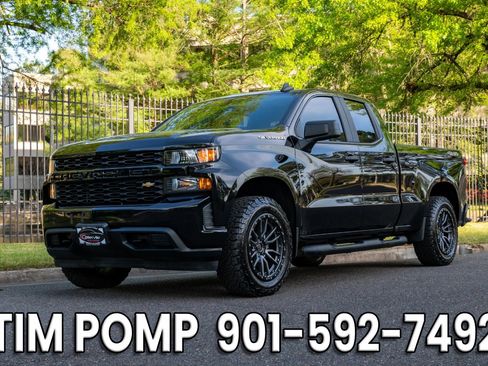 Used 2019 Chevrolet Silverado 1500 Custom w/ Custom Value Package image 1
