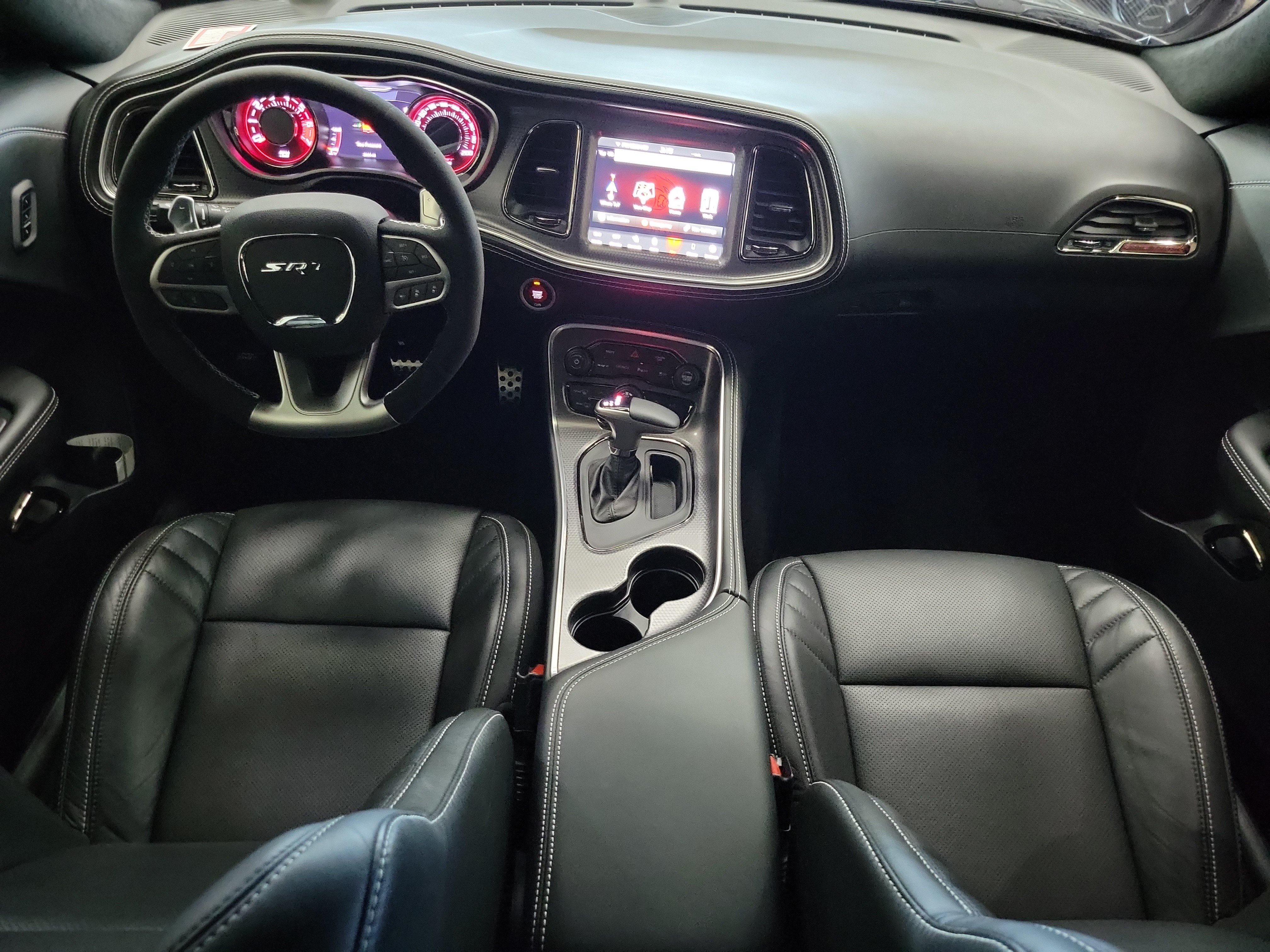 Used 2023 Dodge Challenger SRT Hellcat RWD image 9