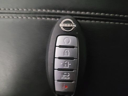 Used 2025 Nissan Altima 2.5 SV FWD image 32