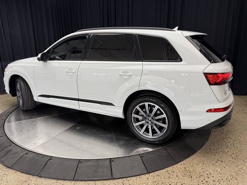 Used 2022 Audi Q7 2.0T Premium Plus w/ Premium Plus Package AWD/4WD image 5