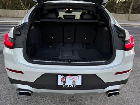 Used 2024 BMW X4 xDrive30i w/ Parking Assistance Package image 14