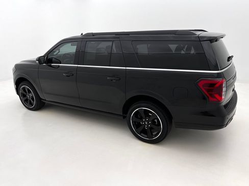Used 2022 Ford Expedition Max Limited AWD/4WD image 14
