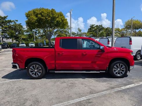 Used 2025 Chevrolet Silverado 1500 LT w/ Protection Package RWD image 8