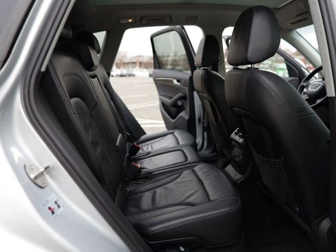 Used 2013 Audi Q5 2.0T Premium image 24