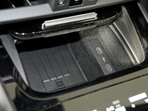 New 2026 Porsche Cayenne S AWD/4WD image 31