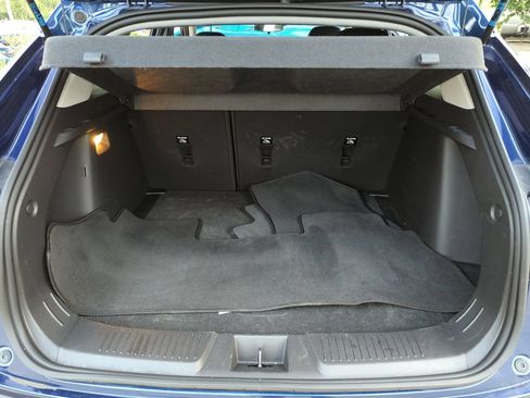 Used 2024 Chevrolet Trax LT w/ Driver Confidence Package FWD image 22