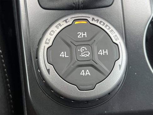 New 2025 Ford Bronco Big Bend w/ Black Diamond Package image 9