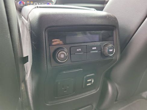 Used 2017 GMC Acadia SLT FWD image 9