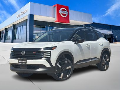 New 2025 Nissan Kicks SR