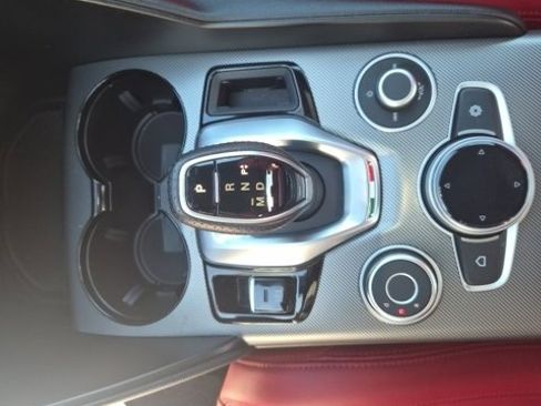 Used 2024 Alfa Romeo Giulia Veloce image 23